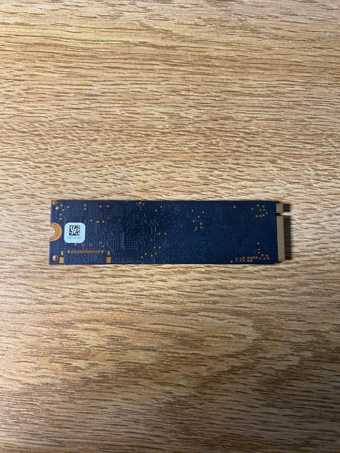 SSD-накопитель Micron Technology 1TB M.2 NVMe MTFDHBA1T0TDV Internal SSD 100% He