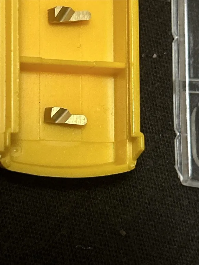 Режущий инструмент Kennametal NRD1034L KC730 Top Notch Deep Grooving Insert .068 — фото лота 1