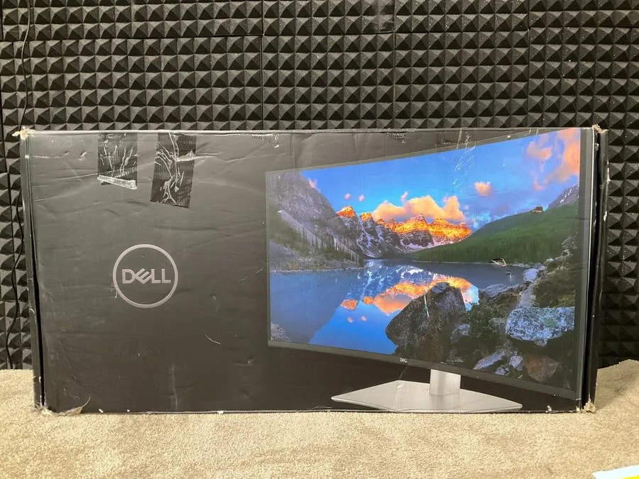 Монитор Dell UltraSharp U4025QW 40 Inch Curved Thunderbolt Hub Monitor (Silver)