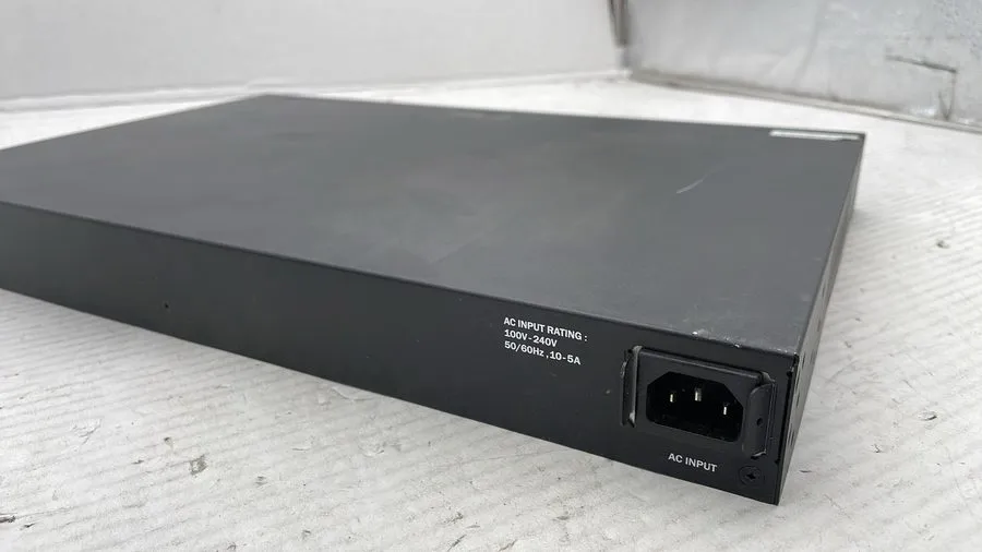 Коммутатор Access Networks ANX7150-24P 80-1011041-01 24-Port PoE+ Gigabit Switch — фото лота 1