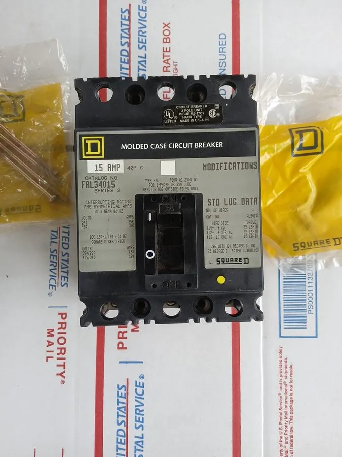Автоматический выключатель Square D FAL34015 Circuit Breaker, 15A, 480V AC, 250V