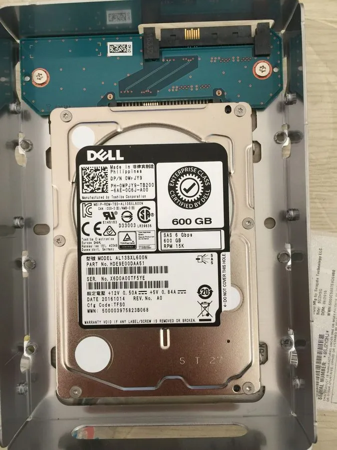 Жёсткий диск WPJY9 DELL TOSHIBA AL13SXL600N 600GB 6Gbs 15K 3.5'' SAS HDD W348K W