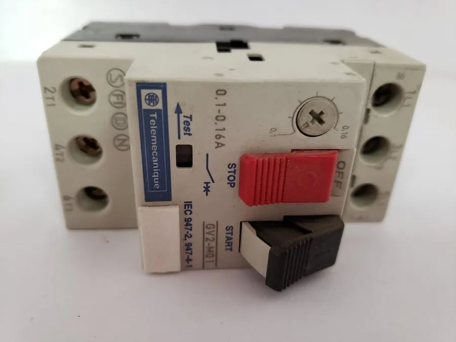 Автоматический выключатель TELEMECANIQUE GV2-M01 MOTOR CIRCUIT BREAKER 0.10-0.16