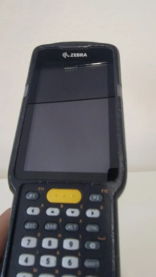 Сканер штрих-кода Zebra MC330K-GE4HA3US Mobile Android Computer 2D/1D/QR Barcode — фото лота 1