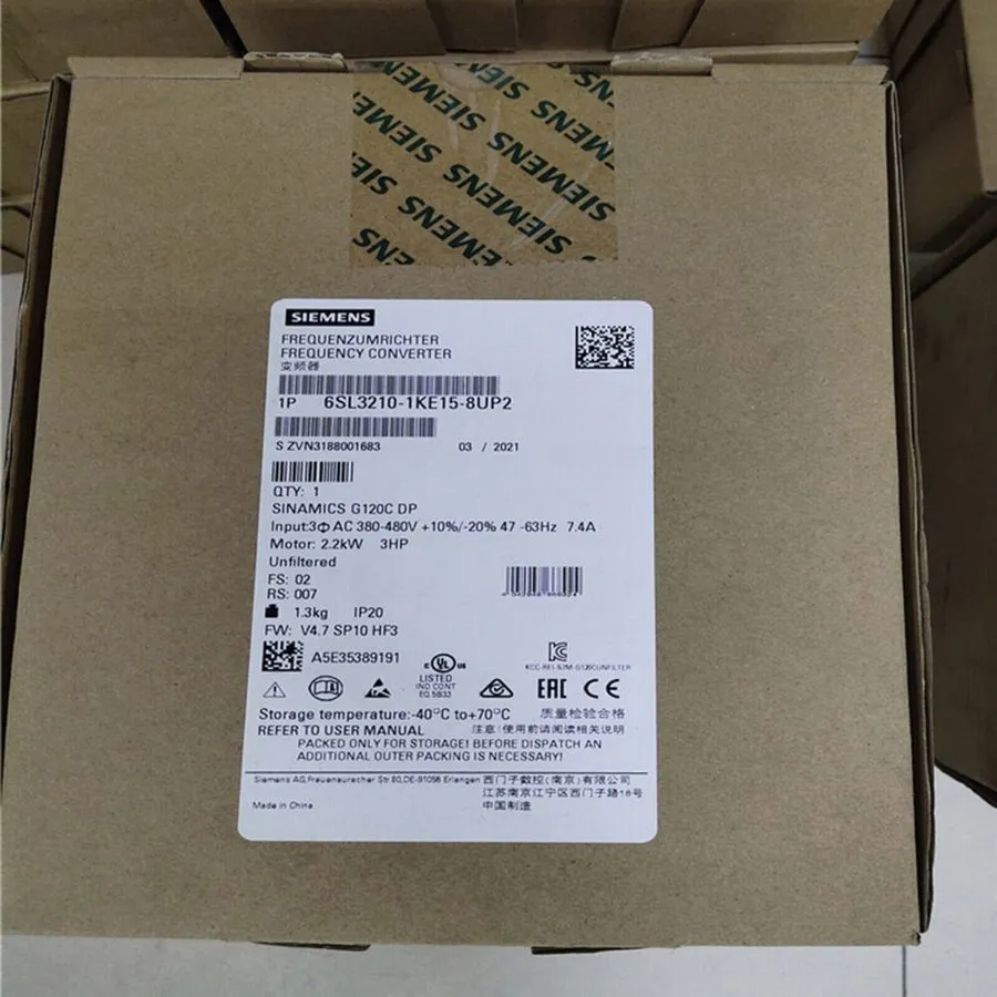 Привод Siemens 6SL3210-1KE15-8UP2 G120C RATED POWER 2,2KW
