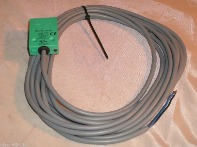 Датчик приближения PEPPERL+FUCHS NBB6-F-E2 PROXIMITY SENSOR NSMP