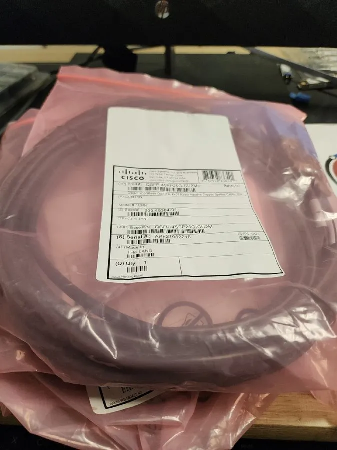 Трансивер Cisco QSFP-4SFP25G-CU2M