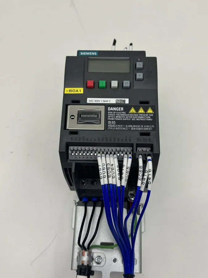 Частотный преобразователь SIEMENS 6SL3210-5BE21-5CV0 SINAMICS V20 INVERTER DRIVE