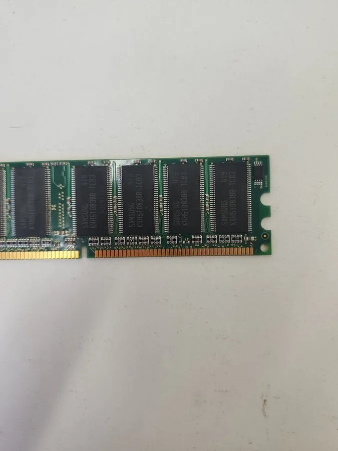 Модуль памяти Samsung 1GB DDR ECC Reg. PC2700U 266MHz M36L6523BTN-CB3 CL2.5 IBM — фото лота 2