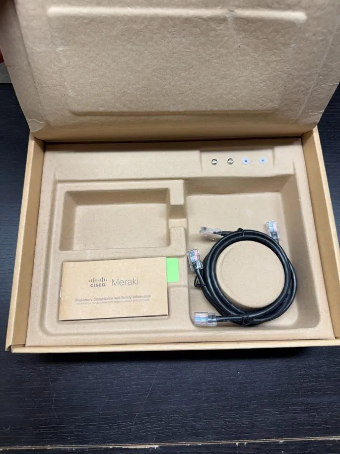 Маршрутизатор Cisco Meraki MX64 All-in-one Router, Firewall and Internet Gateway — фото лота 1