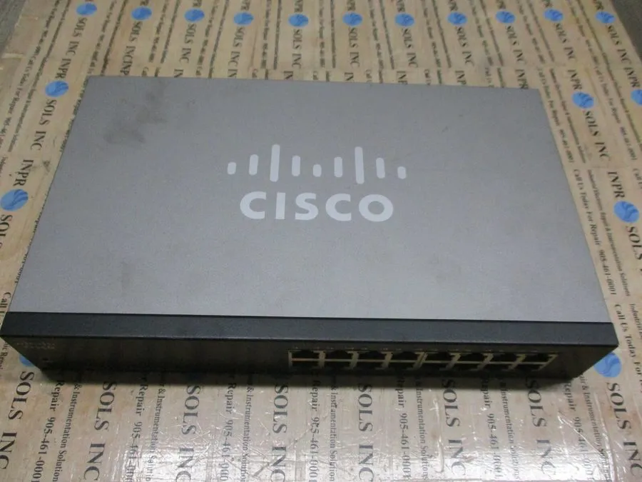 Коммутатор Cisco SF100-16 V02 16-Port RJ-45 10/100 Unmanaged FE Switch