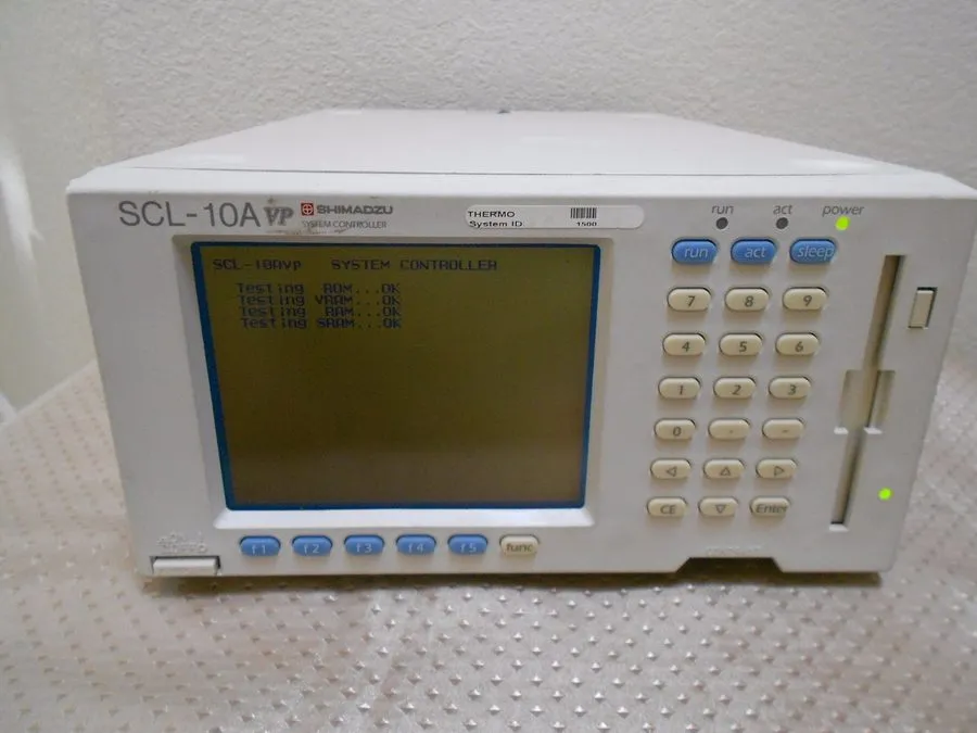 Хроматограф Shimadzu SCL-10AVP HPLC System Controller Excellent