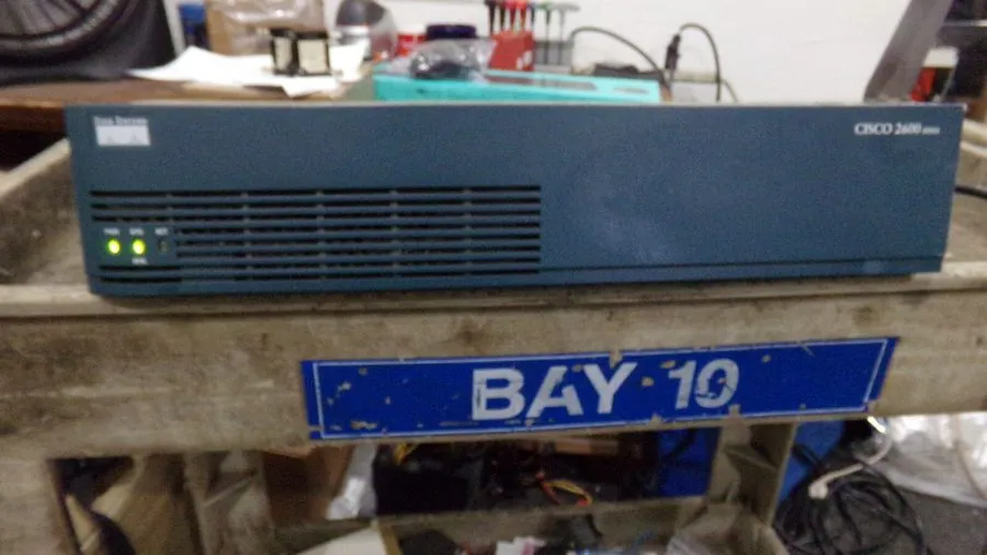 Маршрутизатор Cisco 2600 Series Router. Model: CISCO2691 with WIC-1T and WIC-2T