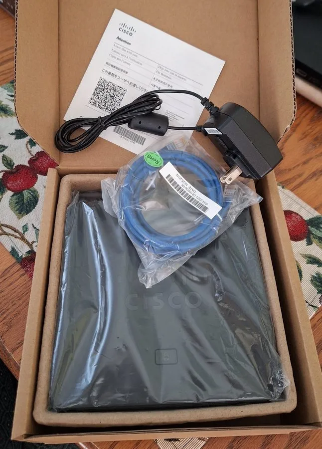 IP-телефон Cisco WRP500-A-K9 VoIP Gateway VPN Router ATA 2 FXS Phone Ports