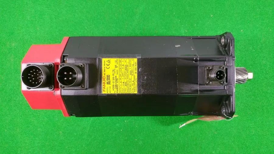 Серводвигатель Fanuc AC Servo Motor A06B-0128-B175, Output 1.4kw