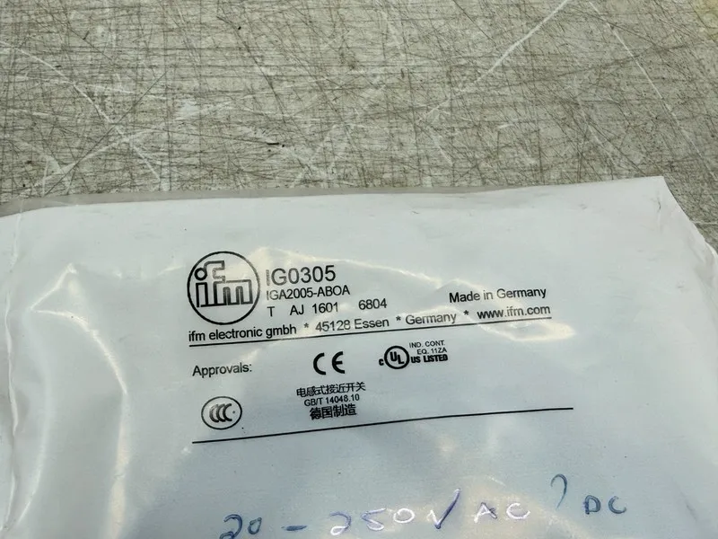 Датчик приближения IGA2005-ABOA IFM Efector Proximity Sensor, 20-250VAC/DC, 45-6