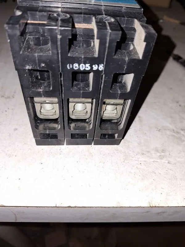Автоматический выключатель Siemens ED43B060 Sentron Series Circuit Breaker 60A 3 — фото лота 4