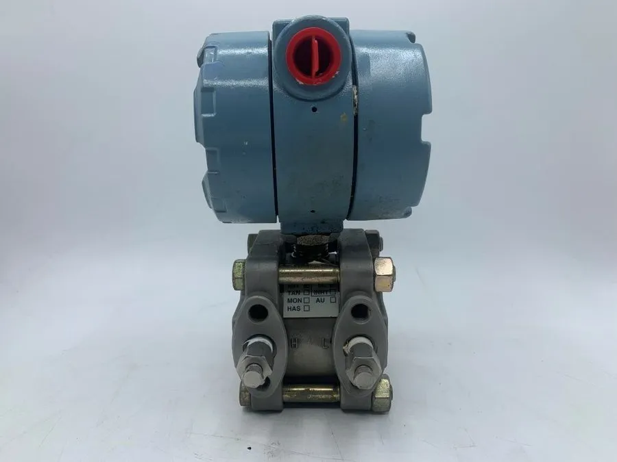 Датчик давления ROSEMOUNT,1151DP3S12B1,PRESSURE TRANSMITTER 2000PSI 4-20MA 0 TO