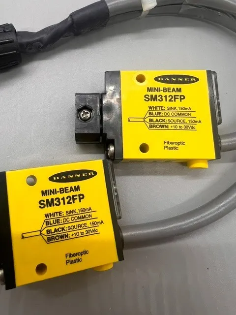 Фотоэлектрический датчик Banner SM312FP Mini-Beam Photoelectric Sensor 10-30V DC