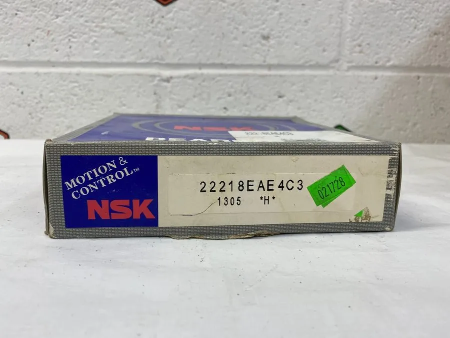 Подшипник NSK SPHERICAL ROLLER BEARING 22218EAE4C3