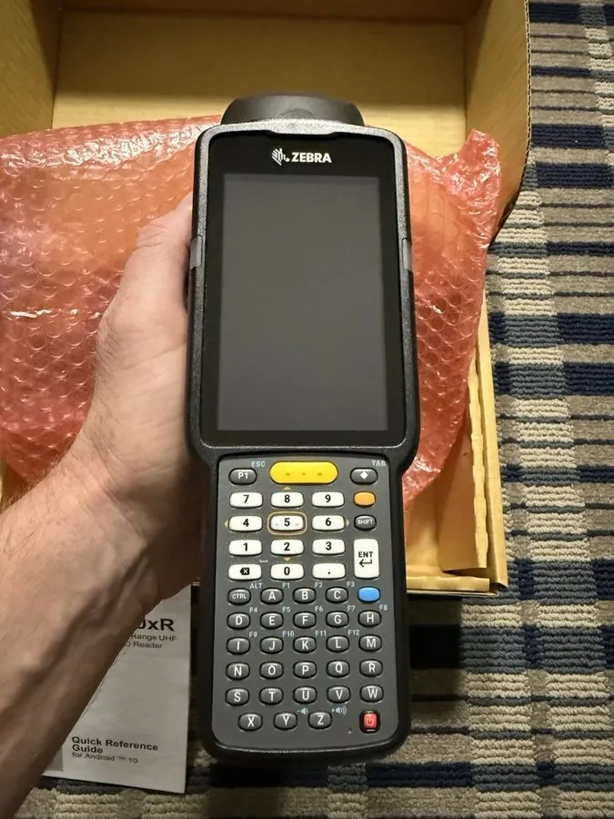 Сканер штрих-кода Zebra MC3390xR UHF RFID er Scanner w/ Accessories Handheld Mob — фото лота 1