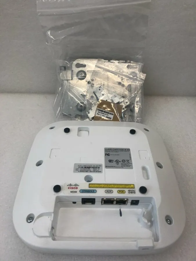 Точка доступа Wi-Fi Cisco AIR-CAP2702E-B-K9 USA STD 802.11ac CAP Access Point