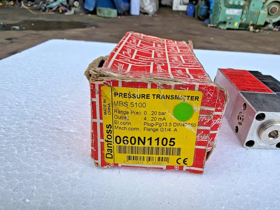 Датчик давления DANFOSS PRESSURE TRANSMITTER MBS 5100 060N1105 0 TO 20 BAR — фото лота 1