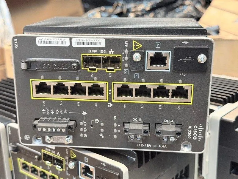 Коммутатор Cisco IE-3300-8T2X-E Industrial Ethernet Switch IE 3300 Series 2x SFP