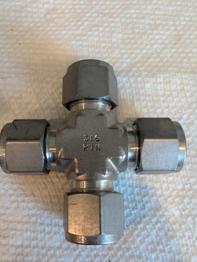 Фитинг Swagelok 1/2" Stainless Steel Union Cross Tube Fitting (SS-810-4)