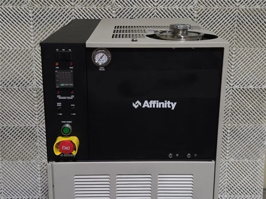 Чиллер Lydall Affinity PWE-020L-BE38CBD4 Industrial Chiller, R-407C, 277/460V AC — фото лота 1