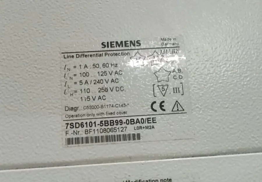 Реле защиты SIEMENS 7SD6101-5BB99-0BA0/EE (BF1108065127) LINE DIFFERENTIAL PROTE — фото лота 2
