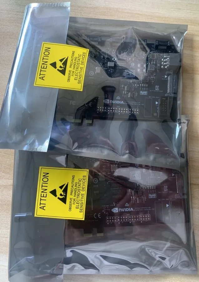 GPU-ускоритель NVIDIA Quadro Sync II Framelock Add-On 699-52061-0500-101 VCQPSYN