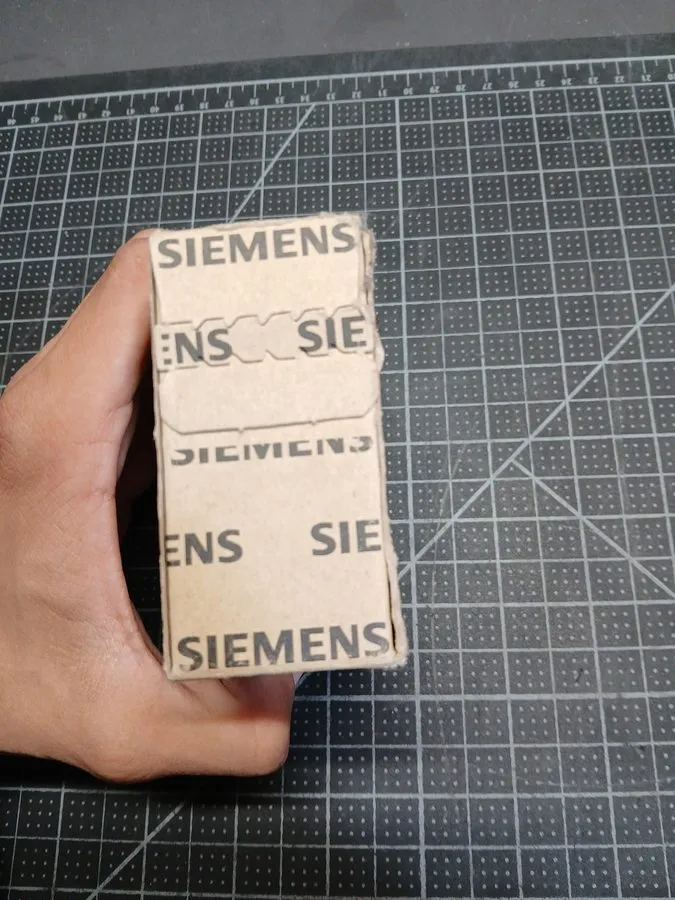 Автоматический выключатель Siemens 5SY6504-7 SENTRON Miniature Circuit Breaker