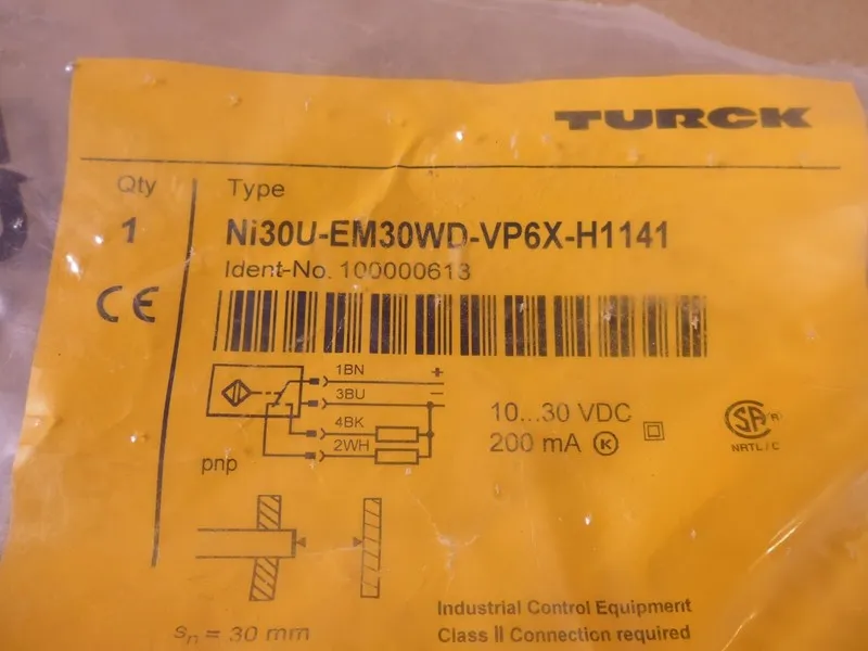Датчик приближения Turck Ni30U-EM30WD-VP6X-H1141 Proximity Sensor 10-30VDC 200mA