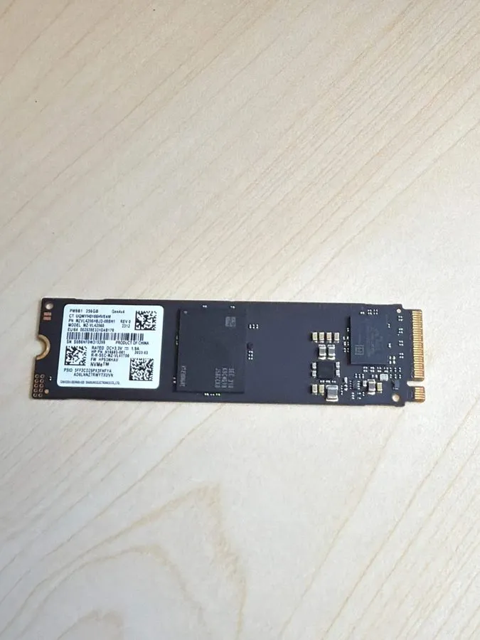 SSD-накопитель Samsung PM9B1 256GB M.2 2230 NVMe PCIe Gen4 Internal SSD