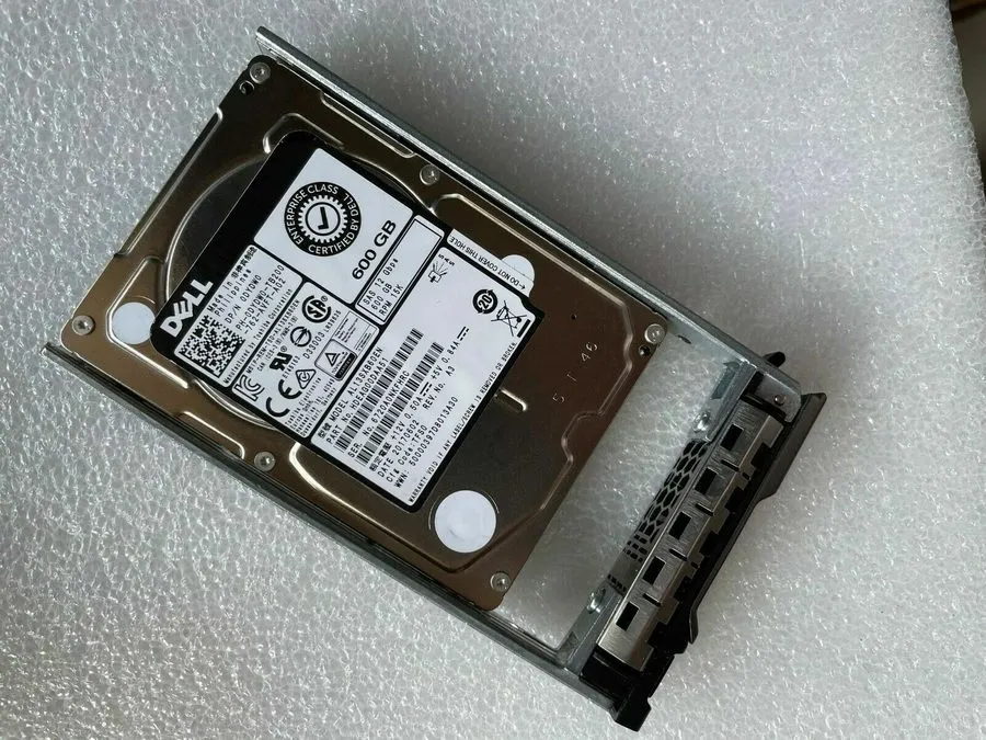 Жёсткий диск Dell 600GB 15K 2.5 Enterprise Class SAS 12Gb/s HDD 512N AL13SXB60EN