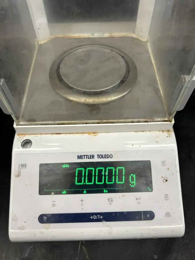 Лабораторные весы Mettler Toledo NewClassic MF Analytical Balance MS204S /03, 22 — фото лота 1