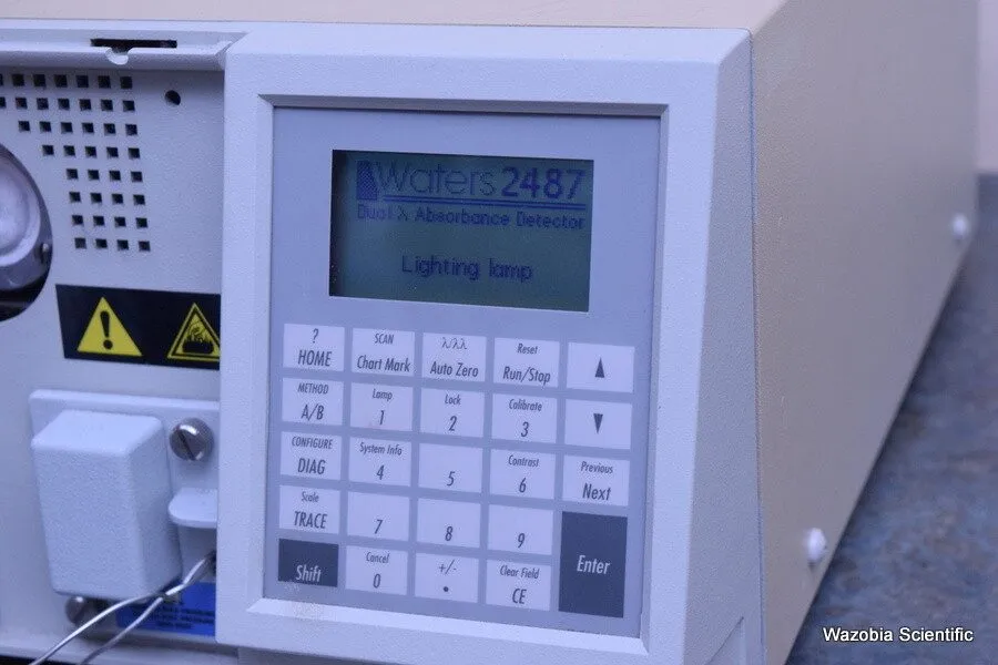 Хроматограф Waters 2487 Dual Wavelength Absorbance Detector UV/Vis HPLC WAT08111 — фото лота 2
