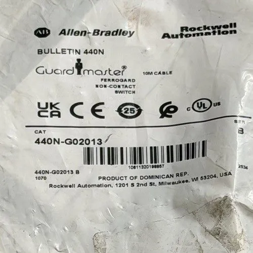 Реле безопасности Allen-Bradley Guardmaster 440N-G02013 Coded Non-Contact Magnet — фото лота 2