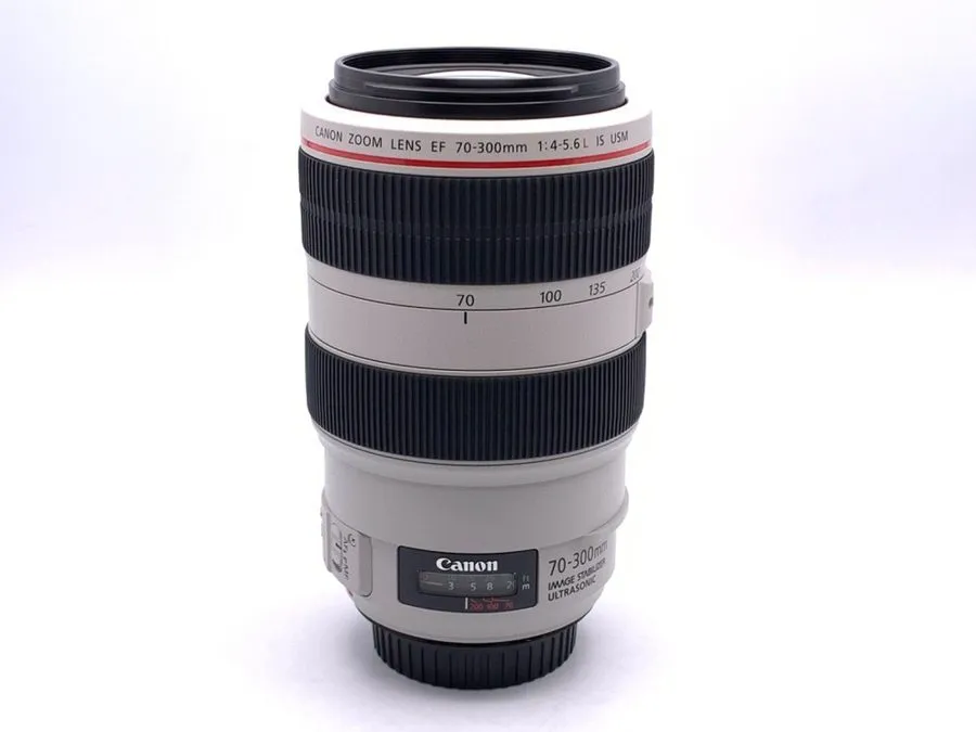 Объектив Canon telephoto zoom lens EF70-300mm F4-5.6L IS USM full size