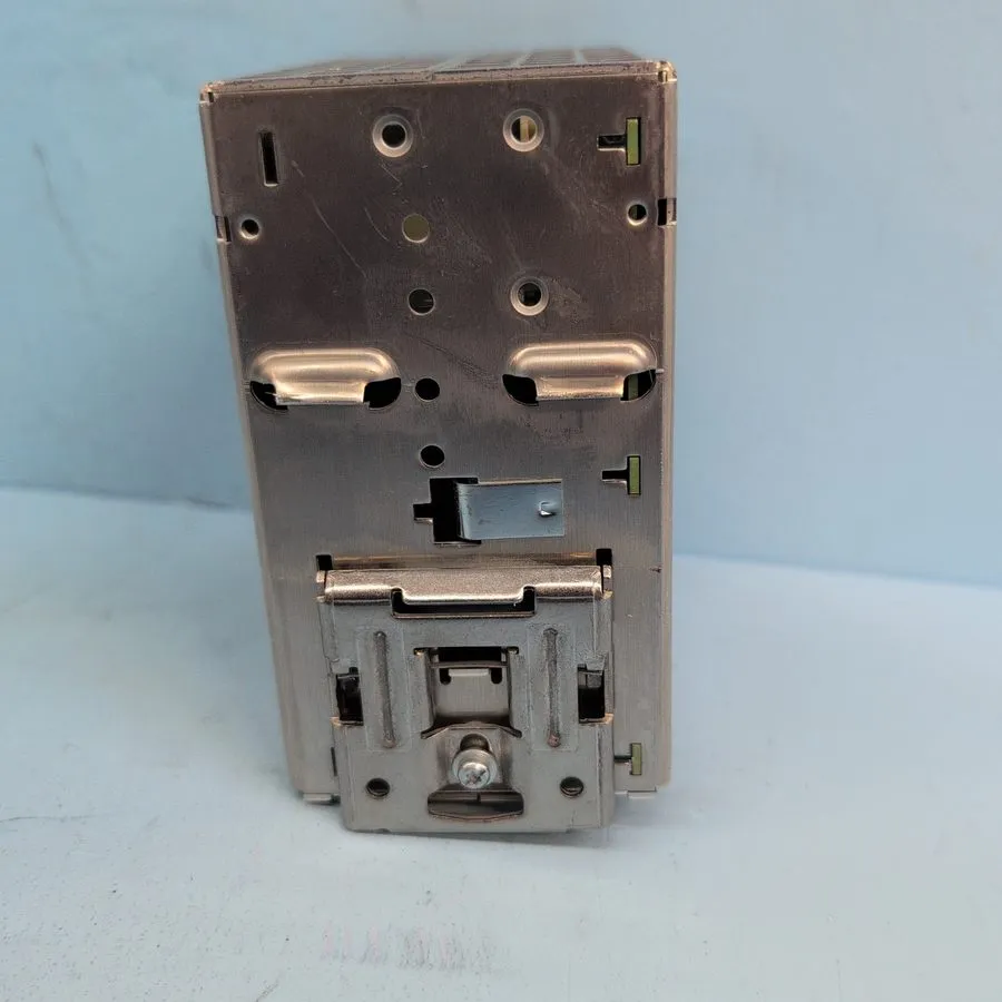 Блок питания SIEMENS SITOP PSU200M 6EP1333‑3BA00 24 VDC 5 A Power Supply — фото лота 1