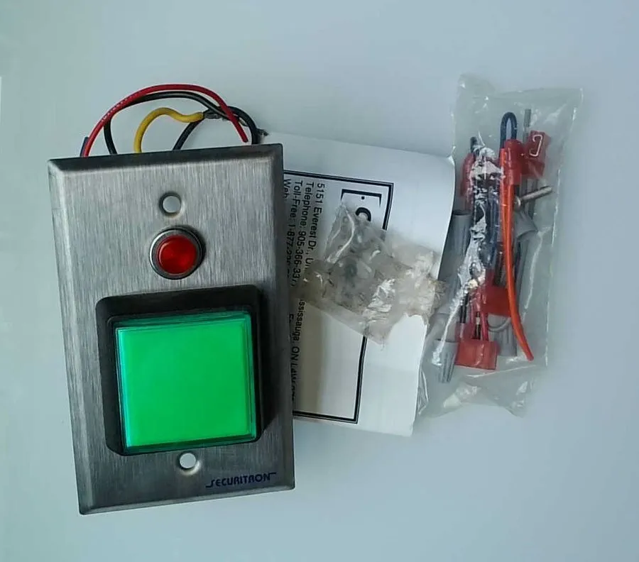 Оборудование видеонаблюдения Camden CM-30E Push to Exit Button Illuminated