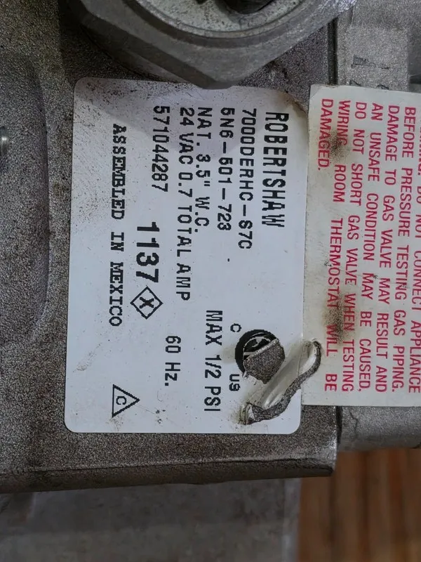 Клапан Robertshaw 7000DERHC-S7C 5P6-501-791 Furnace Gas Control Valve