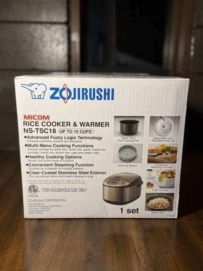 Рисоварка Zojirushi NSTSC18 10 Cups Micom Rice Cooker & Warmer — фото лота 1