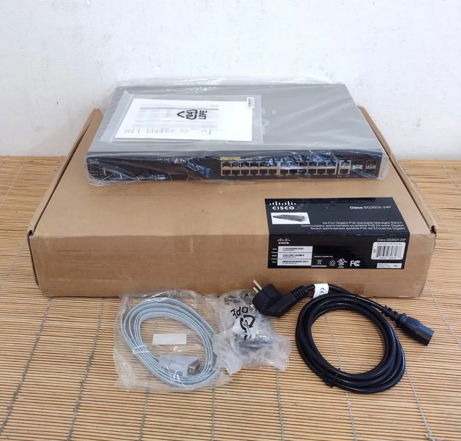 Коммутатор Cisco SG350X-24P-K9 24 10/100/1000 PoE+ port 8 support 60W PoE
