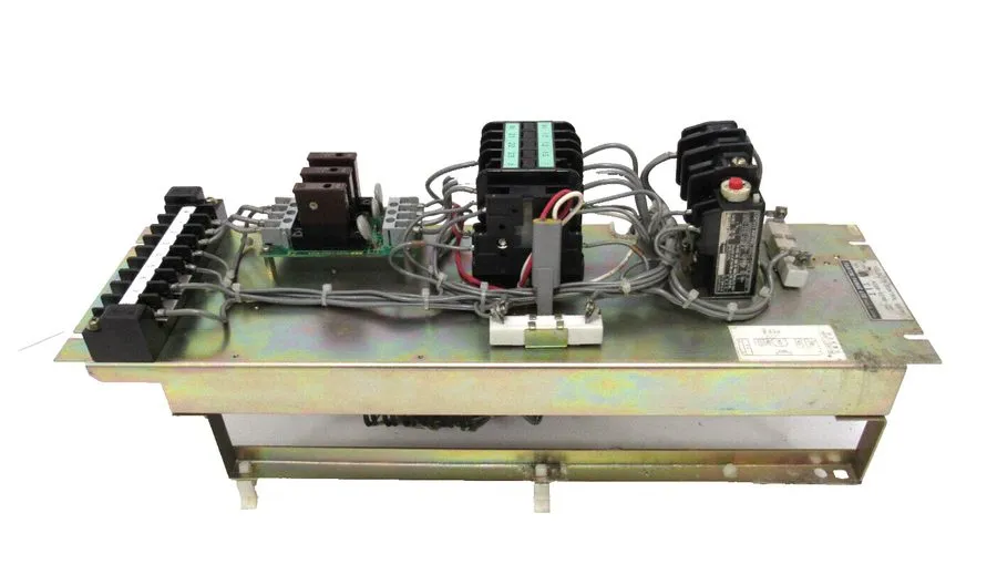 Сервоусилитель FANUC A06B-6045-H001 SERVO DRIVE A06B-6045-H002