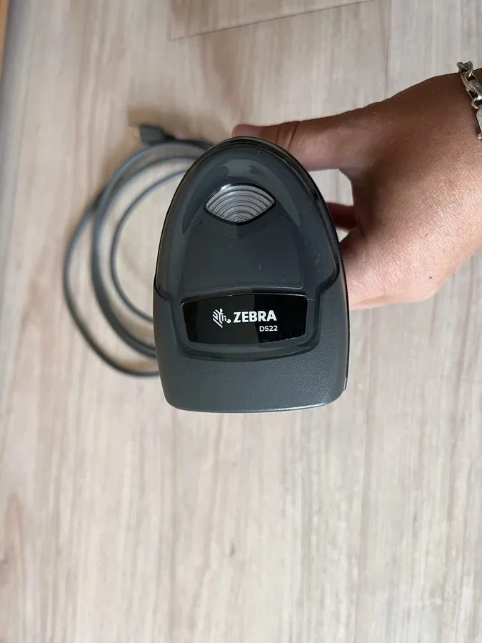 Сканер штрих-кода Zebra DS2208 Handheld 1D and 2D Barcode Reader- Black