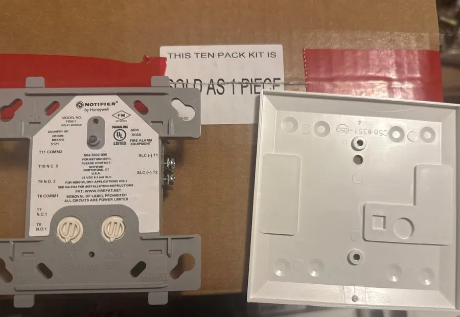 Реле NOTIFIER FRM-1-BP ADDRESSABLE FIRE ALARM RELAY MODULE BULK