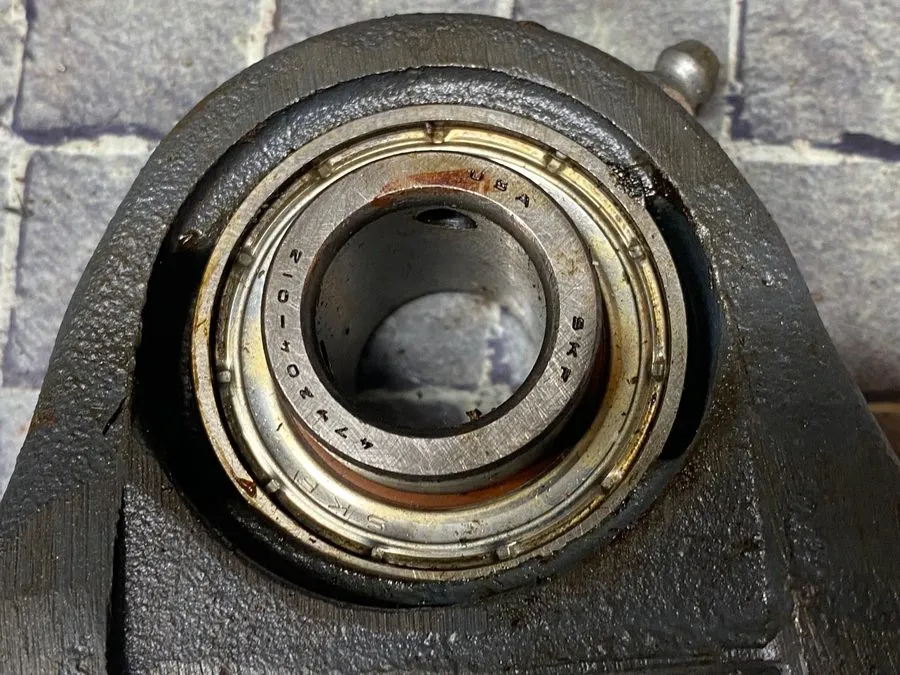 Монтажный шкаф 3/4" Pillow Block Bearing 2-Hole ( SKF) 3-3/4" Hole to Hole