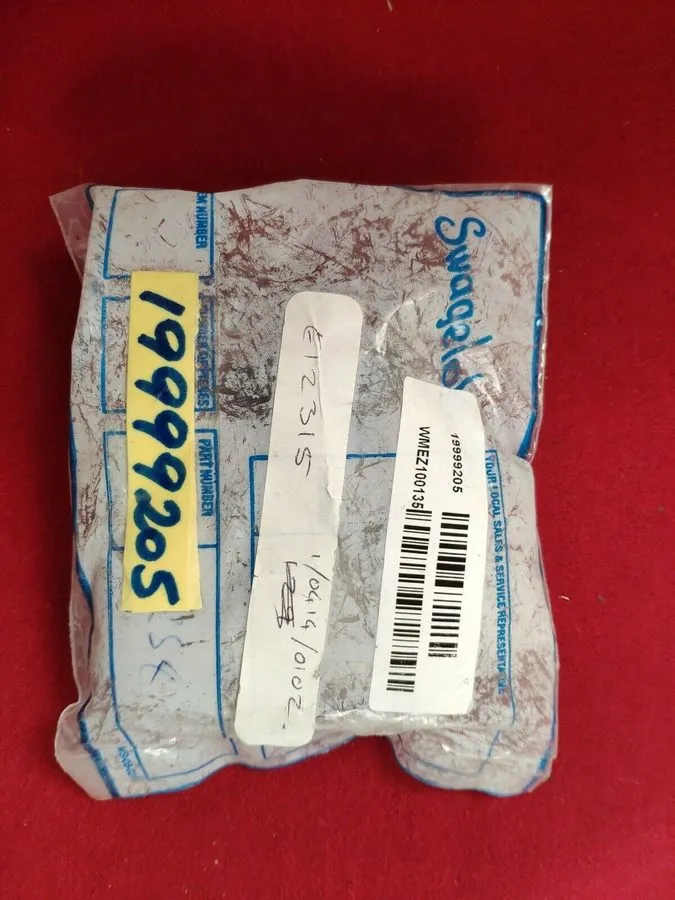 Клапан SWAGELOK SS-1RS8 NEEDLE VALVE STAINLESS STEEL 1/2" TUBING